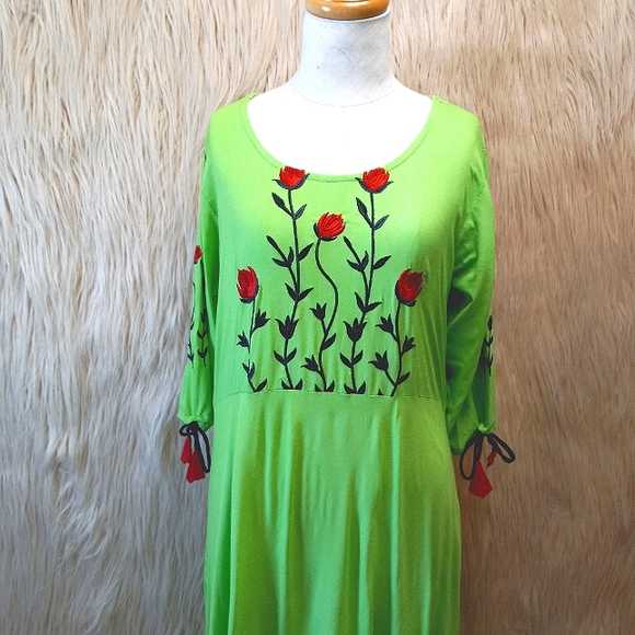 Embroidered Rayon Flared Indian Kurta/Kurti - Picture 2 of 11
